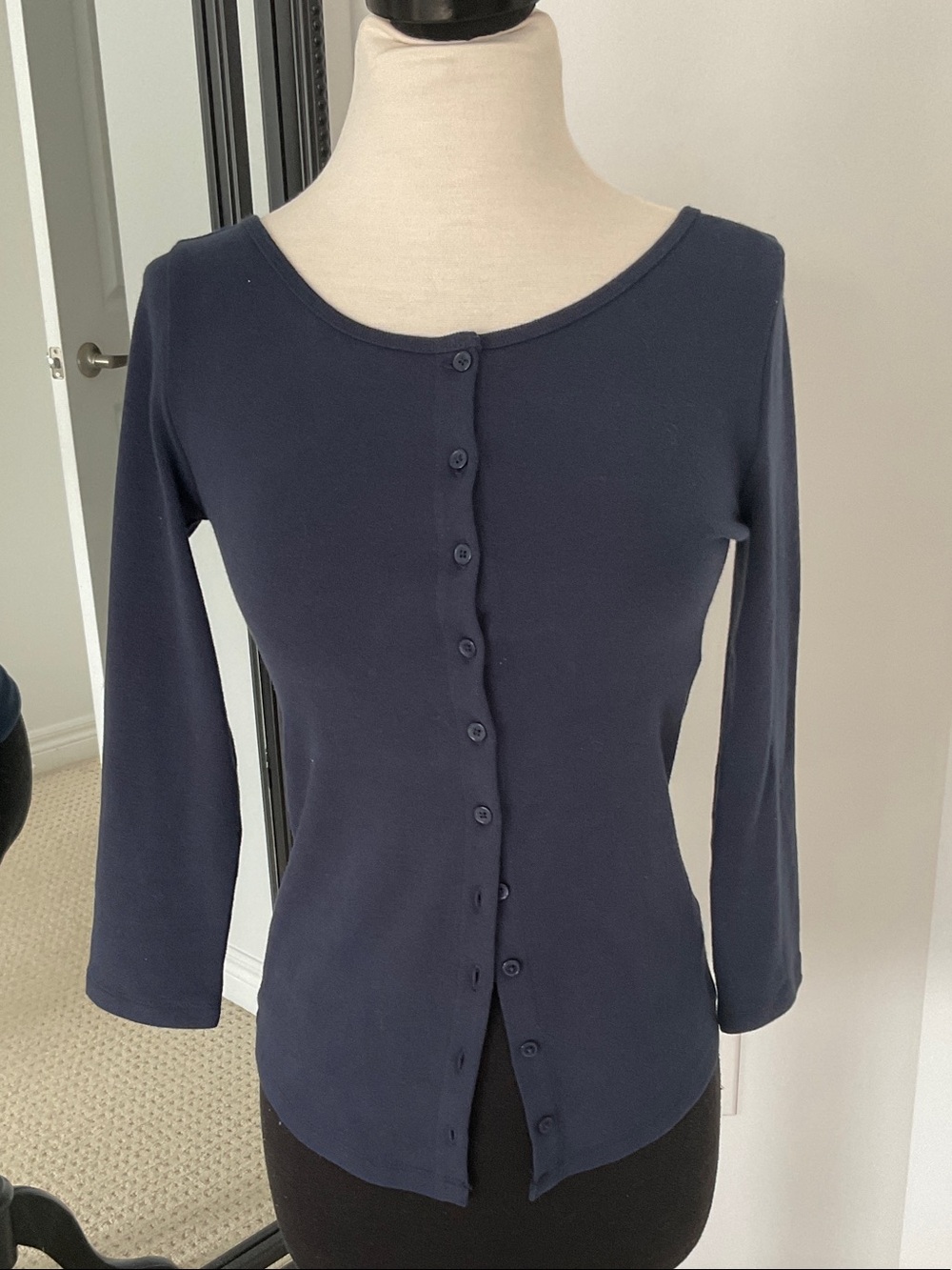 Aritzia Sunday Best Hug Bell Shirt admiral size small nwt